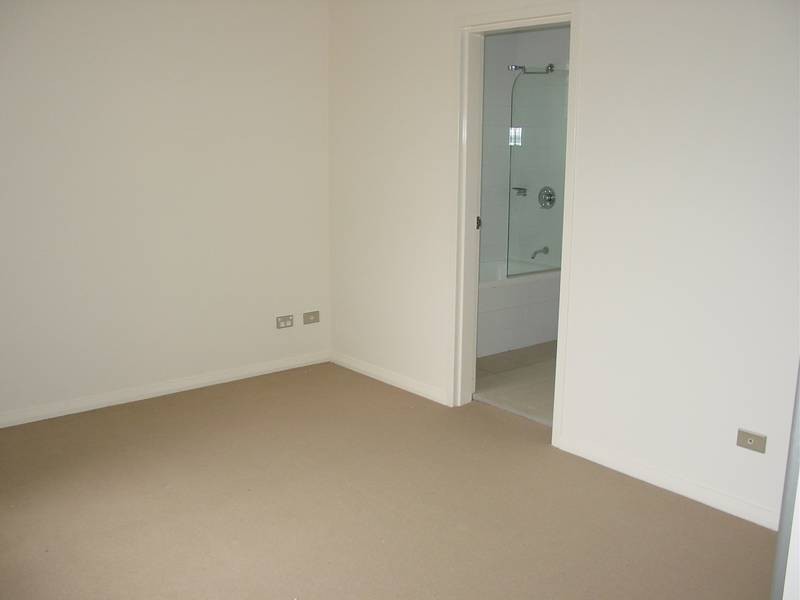 76/20 Close Place, Canterbury NSW 2193