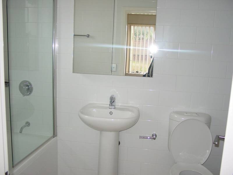 76/20 Close Place, Canterbury NSW 2193