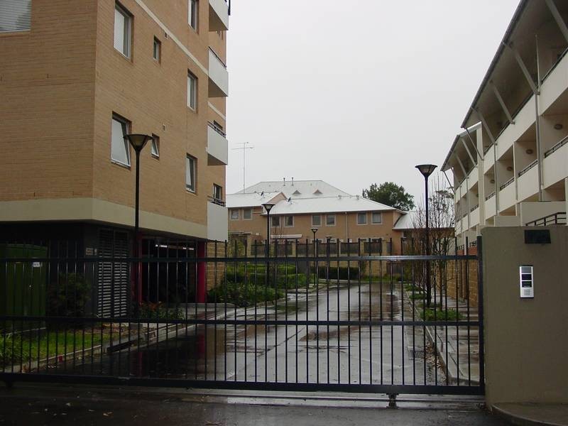 76/20 Close Place, Canterbury NSW 2193