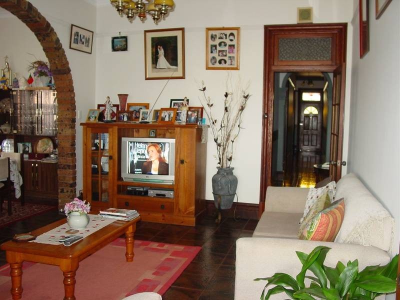 38 Forest Road, Arncliffe NSW 2205