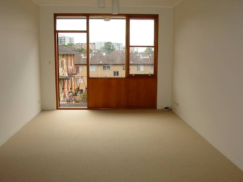 24/16-20 Warialda Street, Kogarah NSW 2217