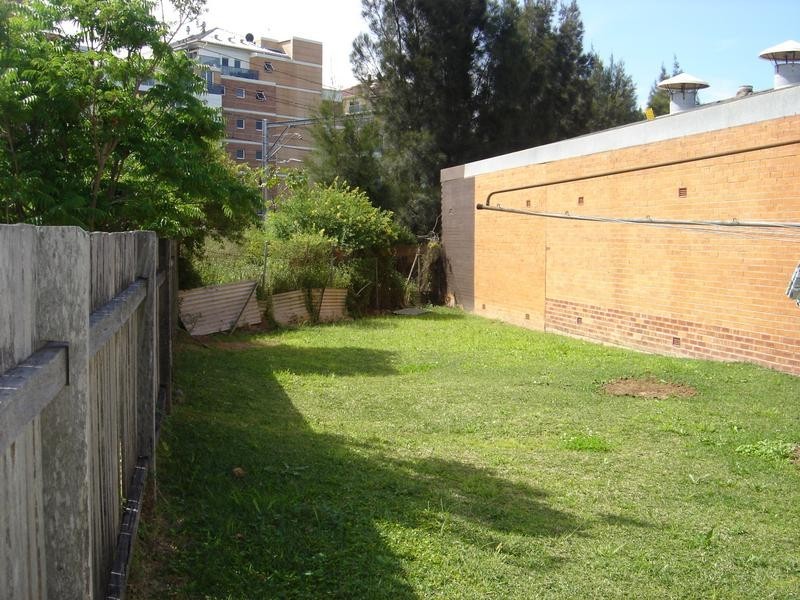 5 Arncliffe St, Wolli Creek NSW 2205