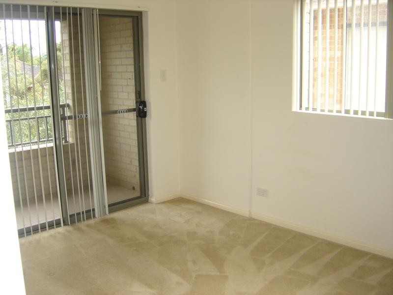 63a Isaac Street, Peakhurst NSW 2210