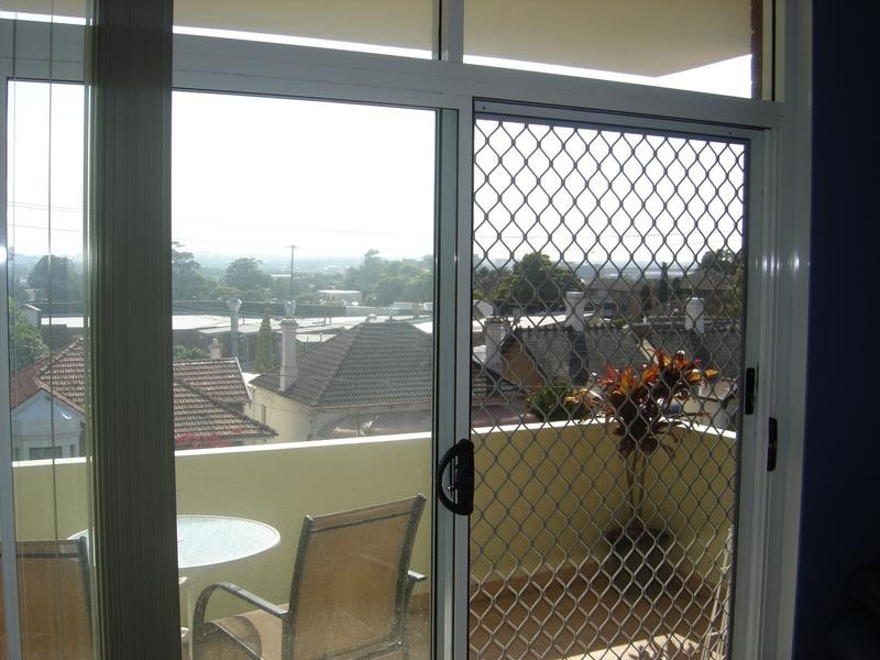 4/12 Queen St, Arncliffe NSW 2205