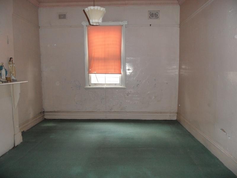 89 Station Street, Tempe NSW 2044