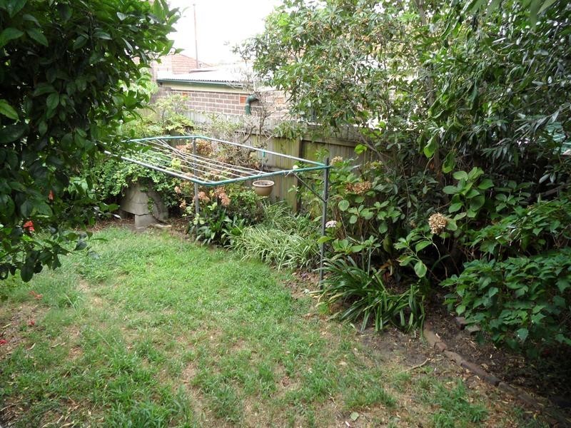 89 Station Street, Tempe NSW 2044