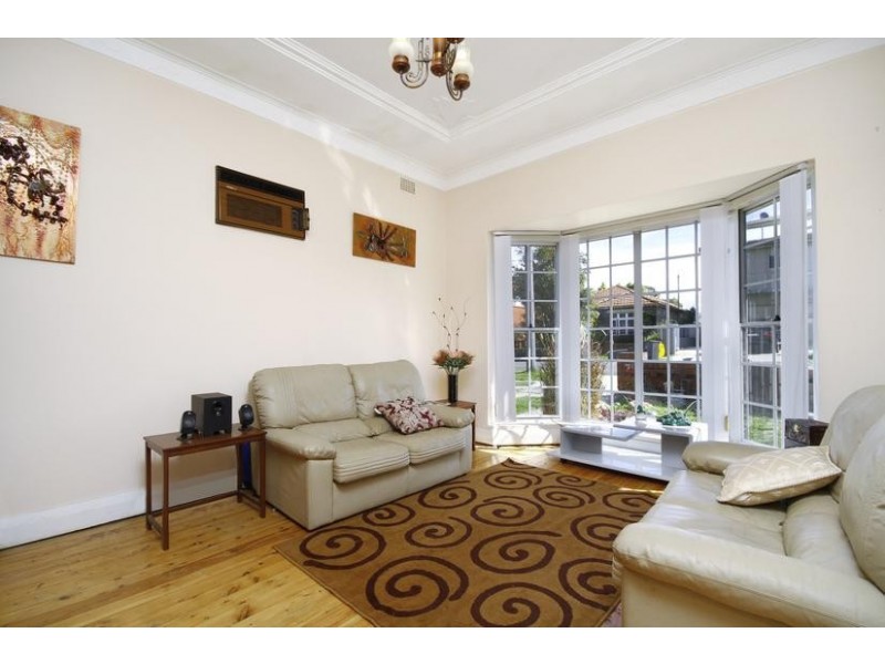 21 Knoll Avenue, Arncliffe NSW 2205