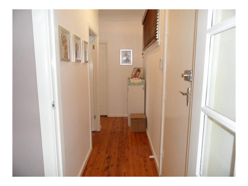 6 Douglas Street, Bardwell Valley NSW 2207