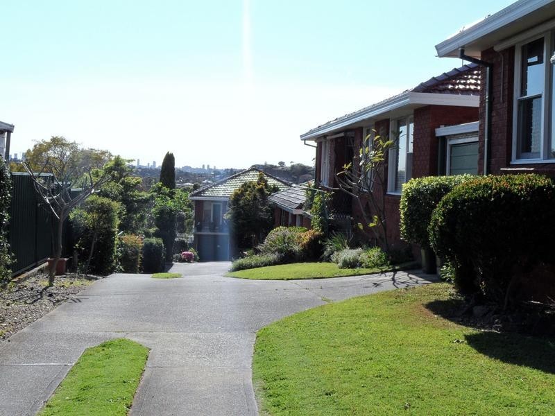 6 Douglas Street, Bardwell Valley NSW 2207