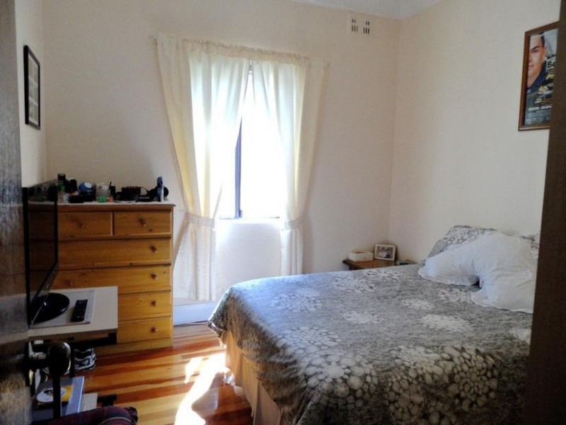 96 Forest Road, Arncliffe NSW 2205