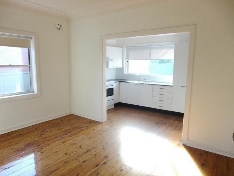 2 Kingsway, Kingsgrove NSW 2208
