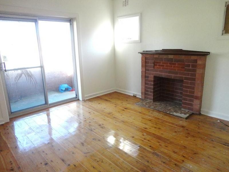 2 Kingsway, Kingsgrove NSW 2208