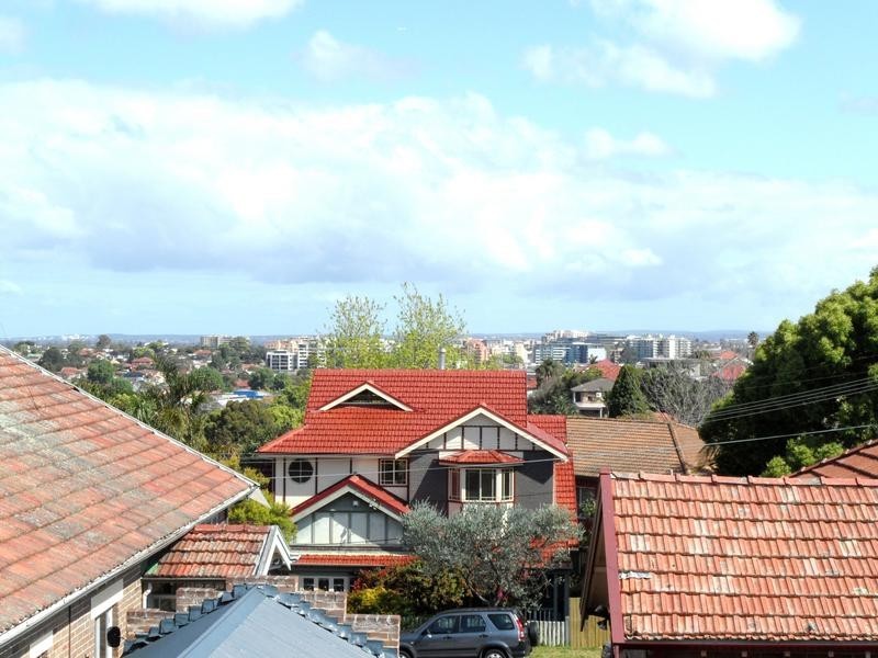 96 Forest Road, Arncliffe NSW 2205