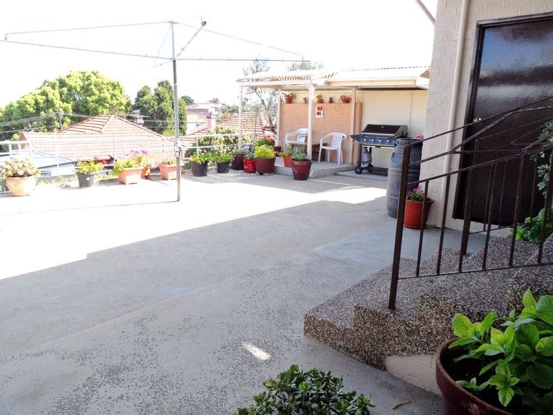 96 Forest Road, Arncliffe NSW 2205