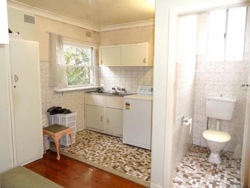 11 Sackville Street, Bardwell Valley NSW 2207