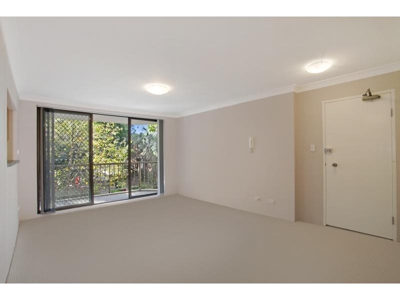 18/602-608 Flora Street, Kirrawee NSW 2232