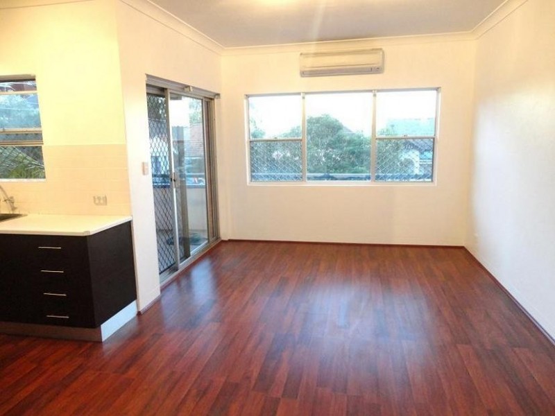 8 Queen Street, Arncliffe NSW 2205