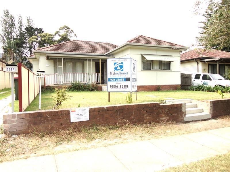 228 West Street, Blakehurst NSW 2221