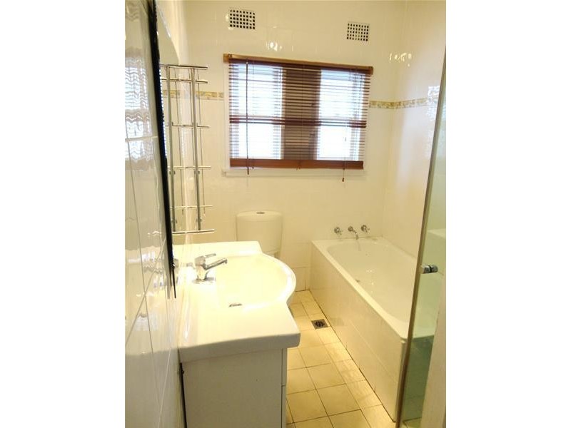 228 West Street, Blakehurst NSW 2221