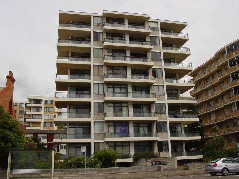 Brighton-le-sands NSW 2216