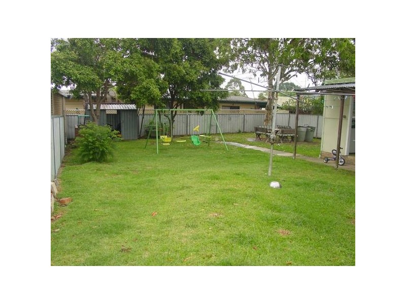 29 Boundary Road, Heathcote NSW 2233