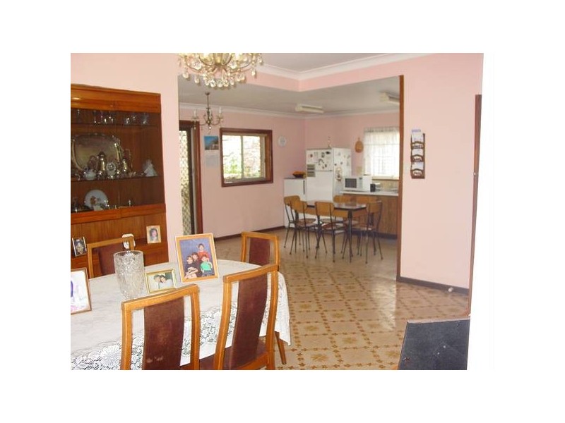 27 Walker Street, Turrella NSW 2205