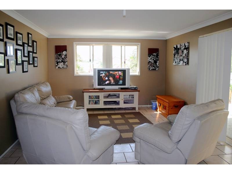 38 Bay Vista Way, Gwandalan NSW 2259