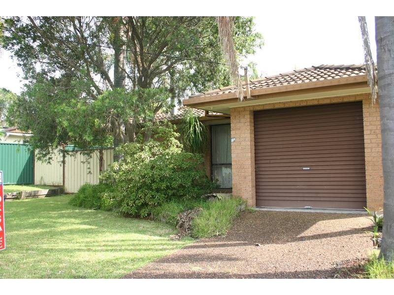 Mannering Park NSW 2259
