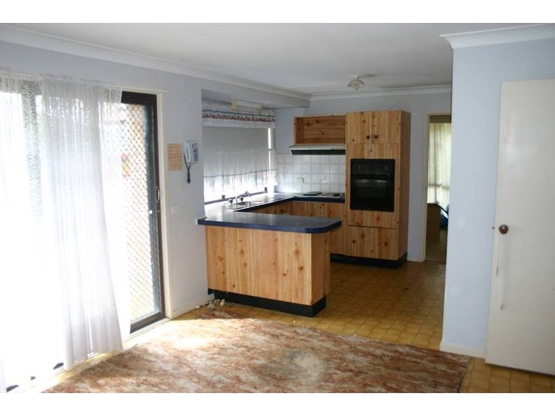 Mannering Park NSW 2259