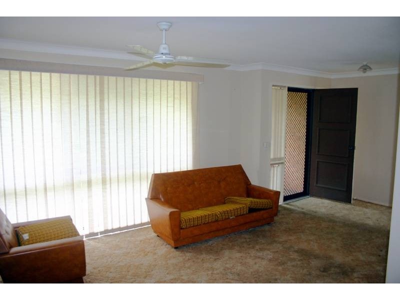 Mannering Park NSW 2259