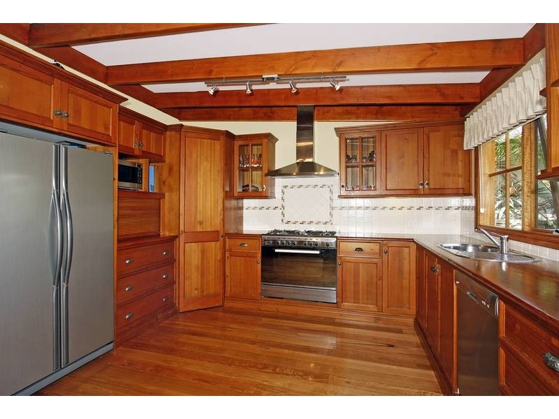 17 Muraban Road, Summerland Point NSW 2259