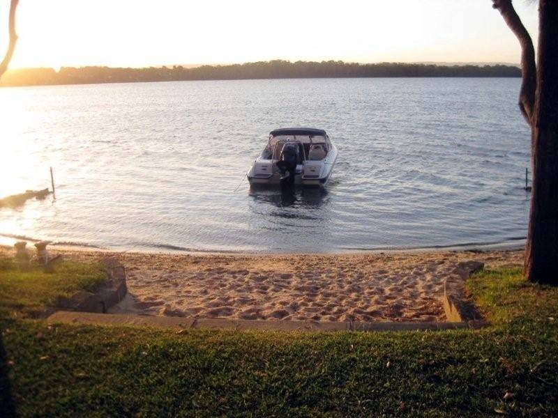 13 Macquarie, Mannering Park NSW 2259