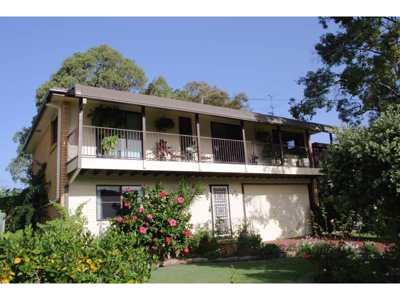 106 Kullaroo Road, Summerland Point NSW 2259