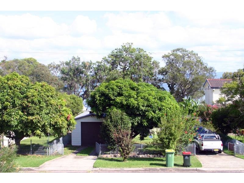 106 Kullaroo Road, Summerland Point NSW 2259