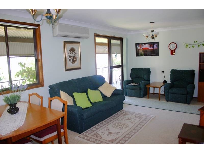 106 Kullaroo Road, Summerland Point NSW 2259
