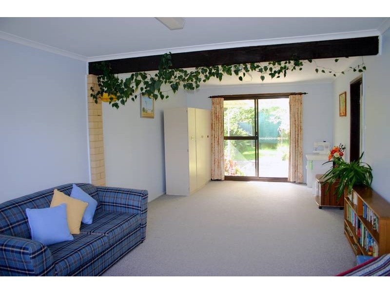 106 Kullaroo Road, Summerland Point NSW 2259