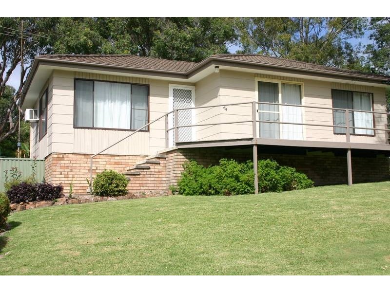 64 Kullaroo Road, Summerland Point NSW 2259