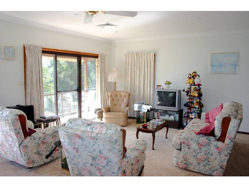 Mannering Park NSW 2259