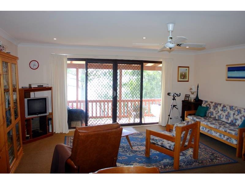 Mannering Park NSW 2259