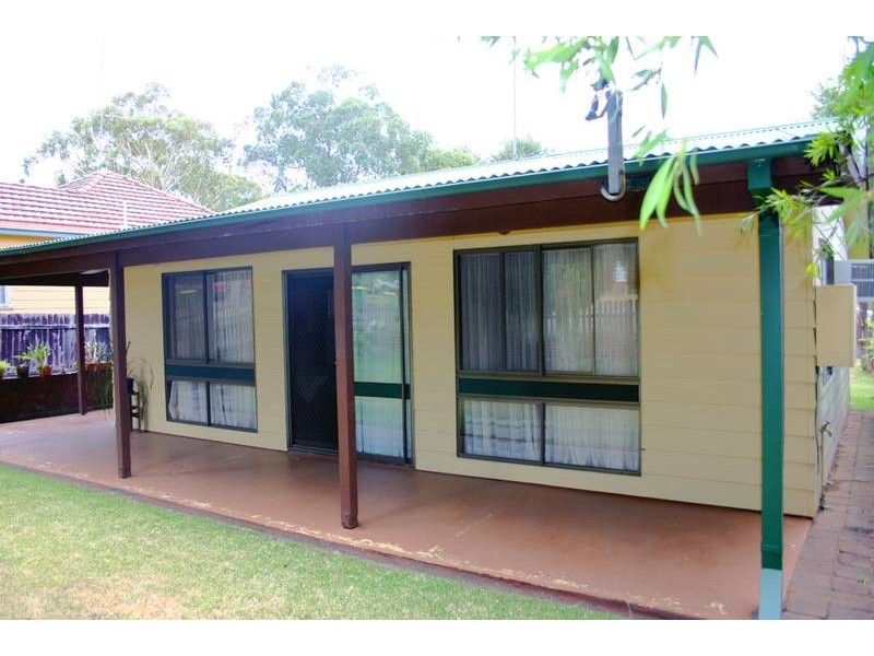 58 Catherine Street, Mannering Park NSW 2259