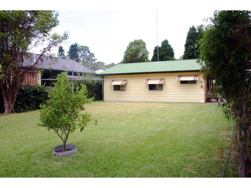 58 Catherine Street, Mannering Park NSW 2259