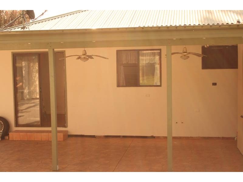 23 Catherine Street, Mannering Park NSW 2259