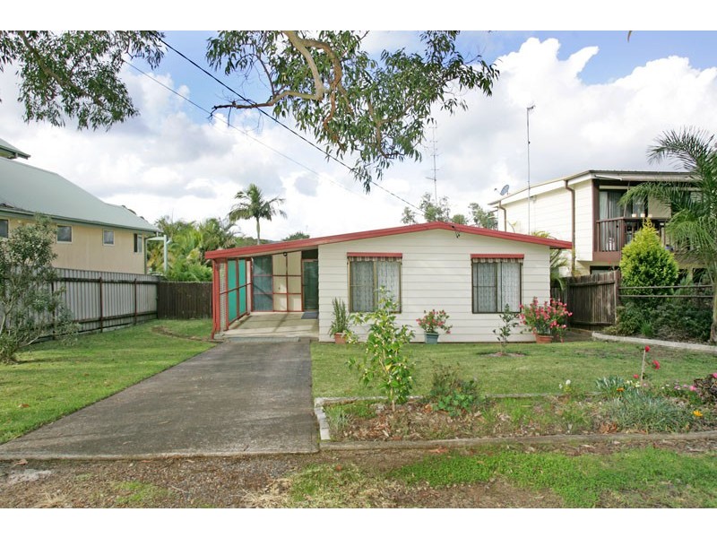 25 Larapinta Street, Gwandalan NSW 2259