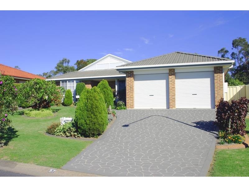 57 Pinaroo Road, Gwandalan NSW 2259