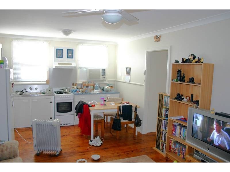 58-62 Vales Road, Mannering Park NSW 2259