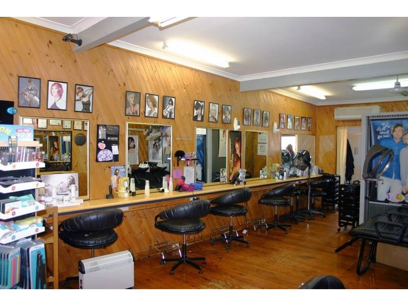 58-62 Vales Road, Mannering Park NSW 2259