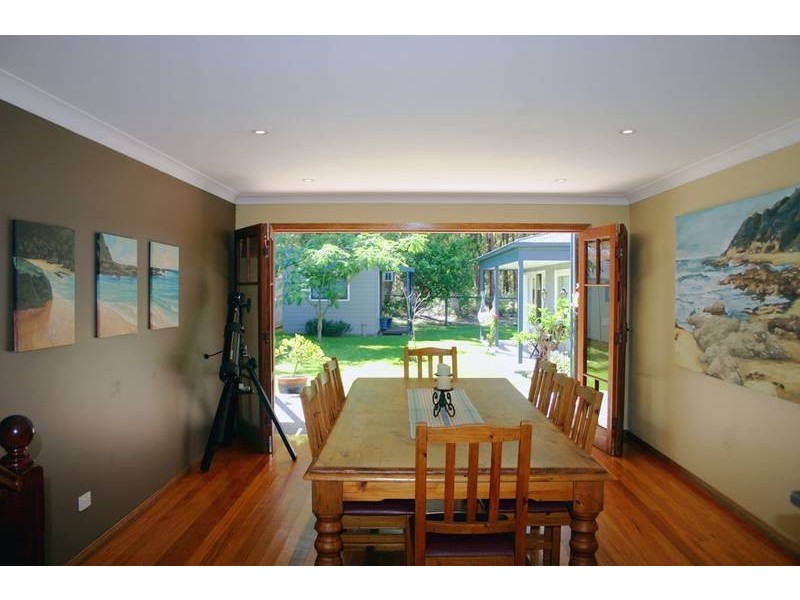 43 Trevally Avenue, Chain Valley Bay NSW 2259