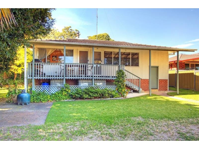 93 Vales Road, Mannering Park NSW 2259