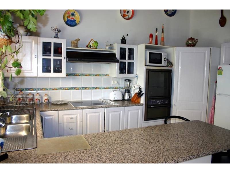 1 Apanie Close, Summerland Point NSW 2259