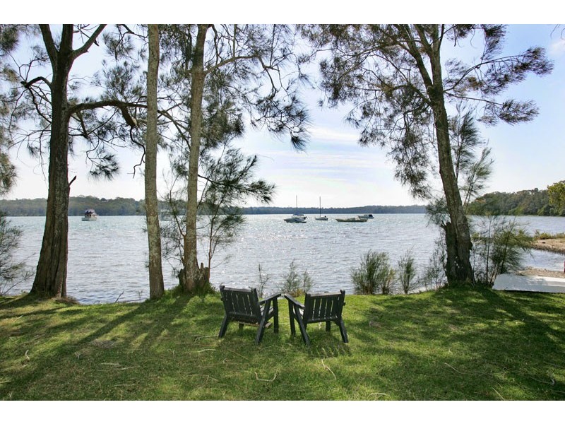 7 Wharf Street, Wyee Point NSW 2259